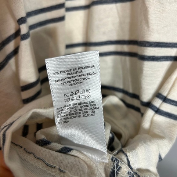 Lucky Brand Striped Tee V-Neck Casual Top Short Sleeve XS - Picture 5 of 5